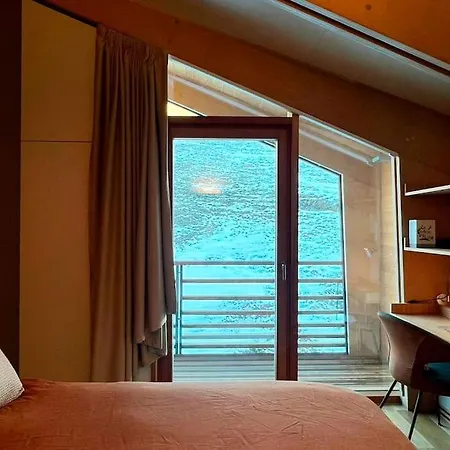 Spectacular Alpine * Chamois