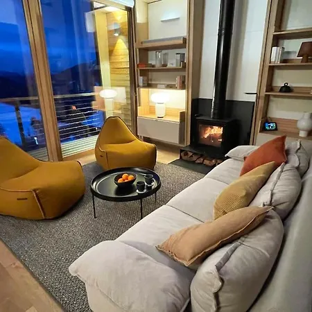 Spectacular Alpine * Chamois